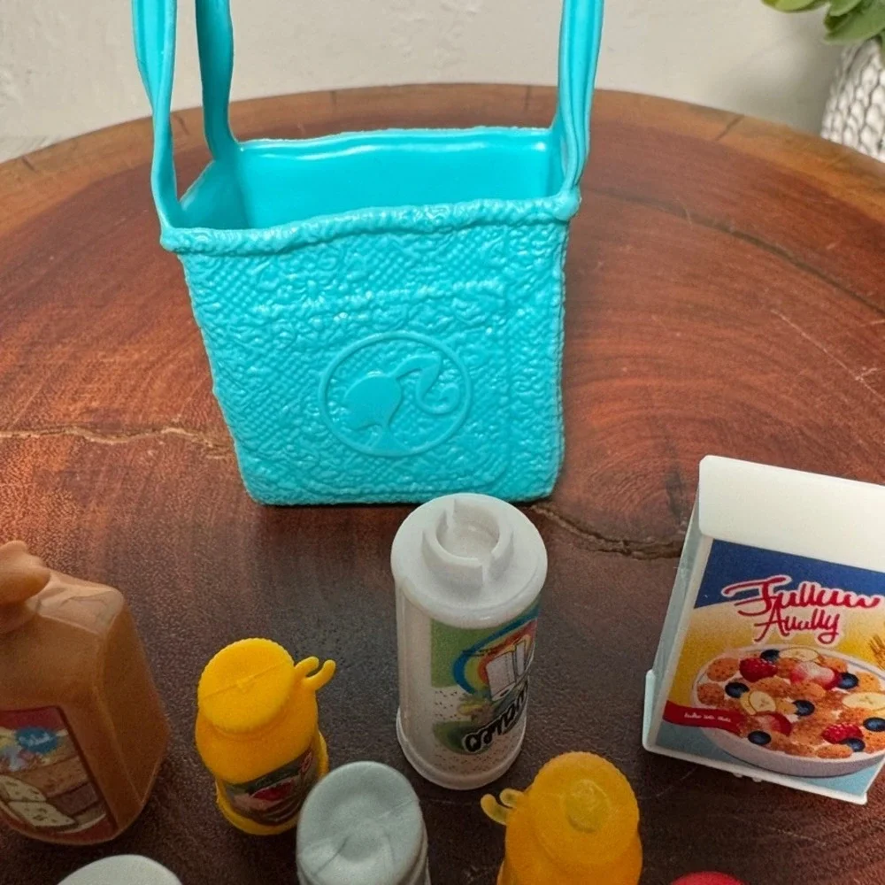 Barbie Pantry Playset Grocery Shopping Bag with Groceries Replacement‎